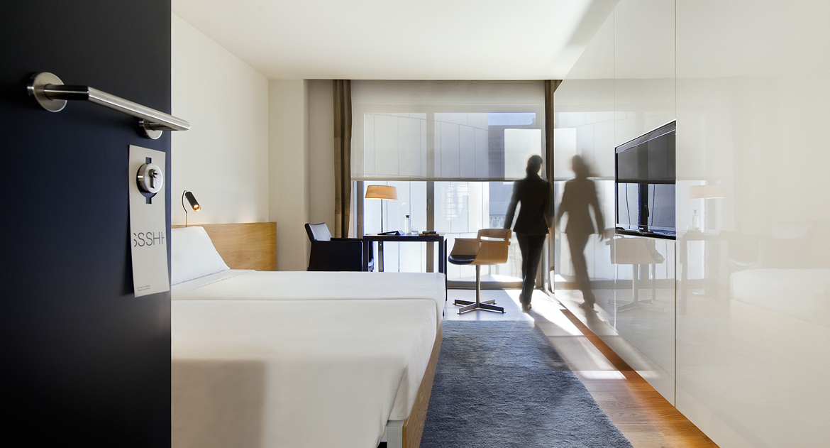 Standard Twin | Omm Twin | Restaurante Omm Hotel & Spa Barcelona