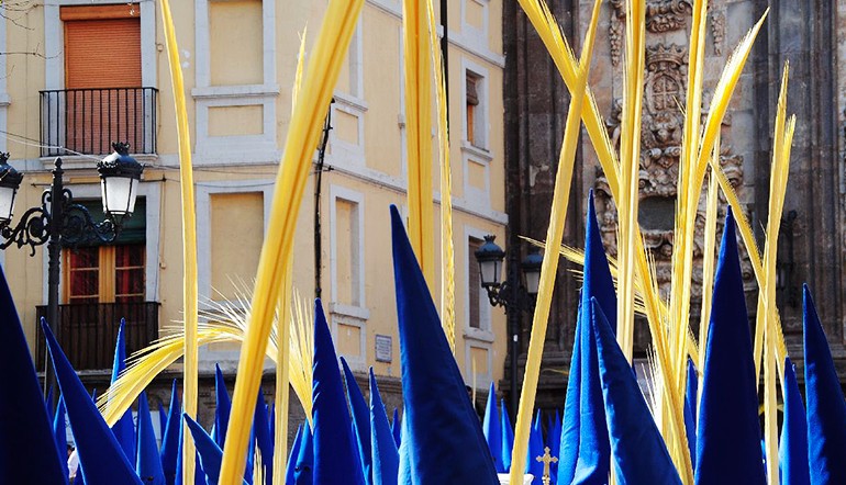 Les processions de la Semaine Sainte, des palmiers et des gâteaux de Pâques | 