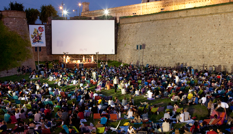 Cine al aire libre en la Sala Montjuïc | Hotel boutique en Barcelona | Hotel Omm