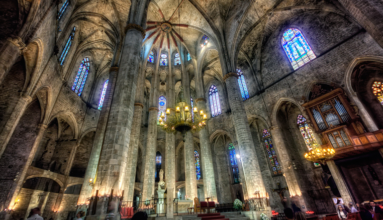 Visitas nocturnas a Santa Maria del Mar | Hotel boutique en Barcelona | Hotel Omm